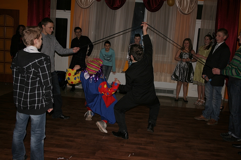 060.JPG